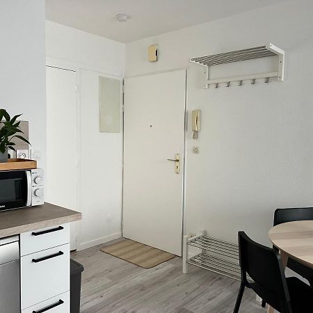 Appartamento Appart Cosy Cdg Paris Parc Expo Asterix Dammartin-en-Goele Esterno foto