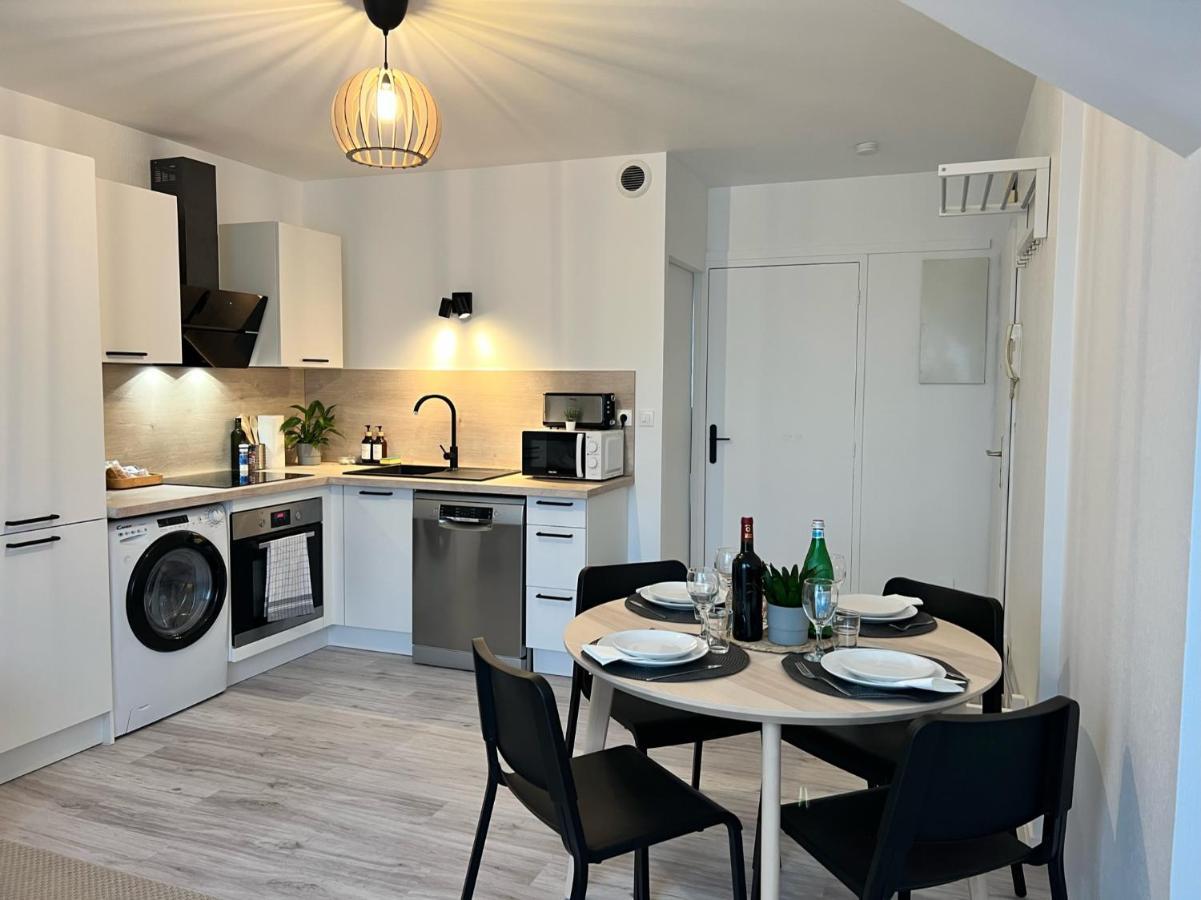 Appartamento Appart Cosy Cdg Paris Parc Expo Asterix Dammartin-en-Goele Esterno foto
